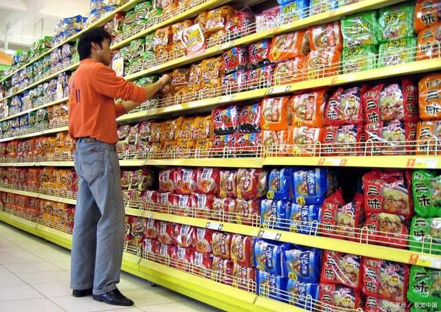方便食品進(jìn)入熱銷(xiāo)時(shí)期，供不應(yīng)求狀況持續(xù)